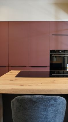 Avant, un échantillon 
Après, un meuble sur mesure ✨

C’est ça la signature Cuisines & Solutions 🔑

👉 Jolie façade...